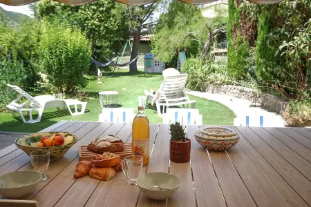 Appartement spacieux à La Roche-sur-le-Buis avec piscine privée. - Photo 2