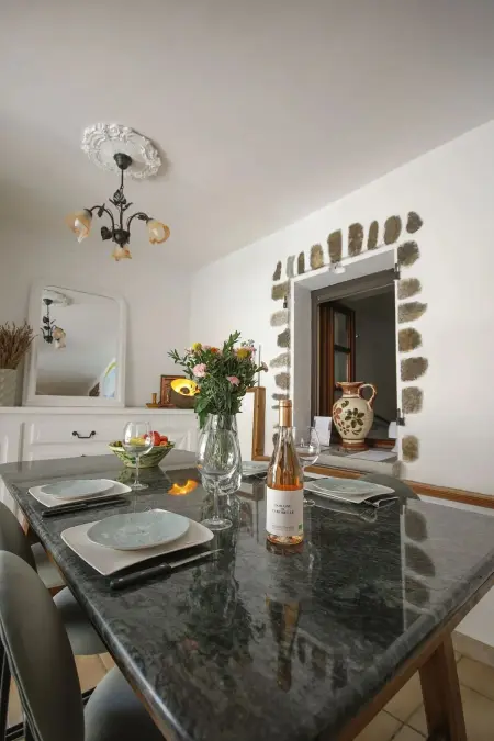 Appartement spacieux à La Roche-sur-le-Buis avec piscine privée. - Photo 4