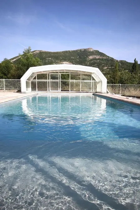 Appartement spacieux à La Roche-sur-le-Buis avec piscine privée. - Photo 11