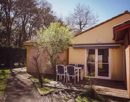Maison charmante à Soustons avec piscine et jardin - Photo 1