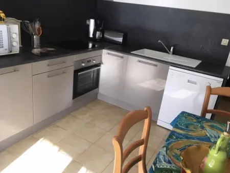 Villa avec jardin à Poussan avec piscine privée ouverte toute l'année - Photo 3