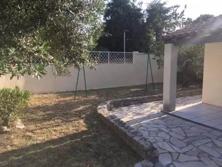 Villa avec jardin à Poussan avec piscine privée ouverte toute l'année - Photo 29