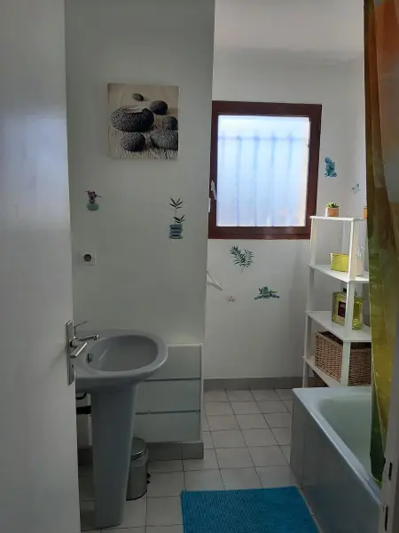 Villa avec jardin à Poussan avec piscine privée ouverte toute l'année - Photo 30