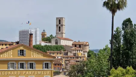 Maison conviviale avec jacuzzi à Le Bar-sur-Loup - Photo 42