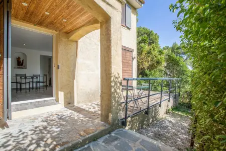 Appartement confortable à Hyères avec piscine privée - Photo 1
