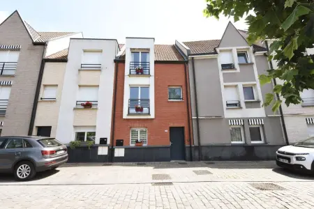 Maison spacieuse, quartier La Madeleine, terrasse et jardin - Photo 32
