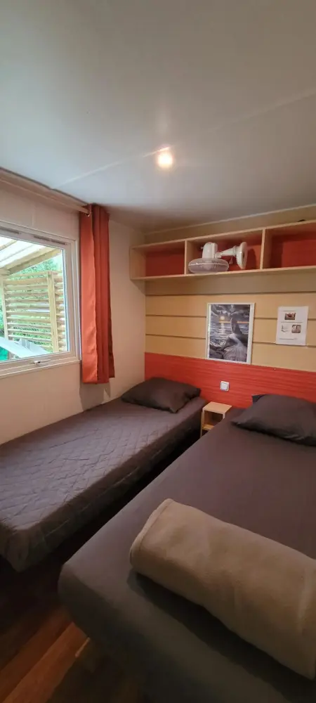Bungalow charmant à Ivry-la-Bataille avec piscine partagée - Photo 14