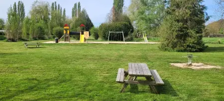 Bungalow charmant à Ivry-la-Bataille avec piscine partagée - Photo 36