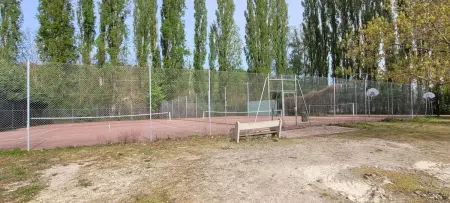 Bungalow charmant à Ivry-la-Bataille avec piscine partagée - Photo 42