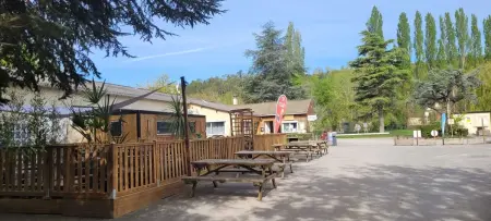 Bungalow charmant à Ivry-la-Bataille avec piscine partagée - Photo 44