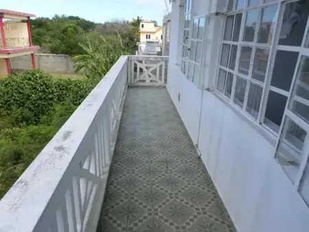 Appartement spacieux à Calodyne avec jardin clos - Photo 12