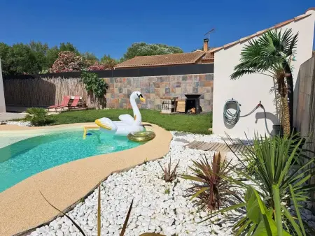 Villa spacieuse et élégante en campagne à Fontvieille offrant sauna - Photo 1