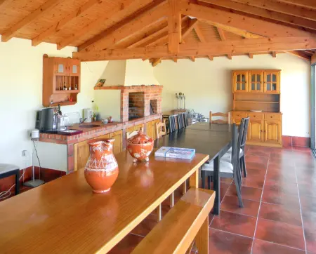 Villa accueillante à Santa Leocádia, piscine privée 475 m² - Photo 4