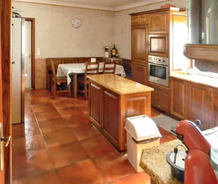 Villa accueillante à Santa Leocádia, piscine privée 475 m² - Photo 17