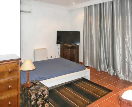 Villa accueillante à Santa Leocádia, piscine privée 475 m² - Photo 23