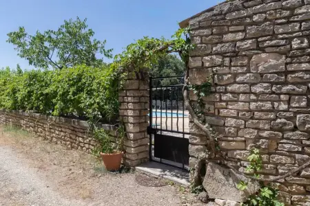 Charmante location avec piscine partagée à Orgnac-l'Aven, 60 m² - Photo 18