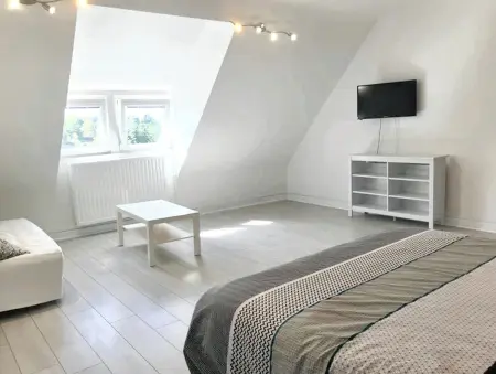 Maison conviviale à Bagnols avec terrasse et jardin - Photo 6