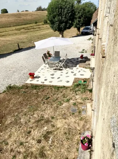 Maison conviviale à Bagnols avec terrasse et jardin - Photo 11