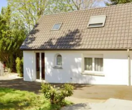 Maison confortable à Férolles-Attilly avec jardin clos - Photo 12