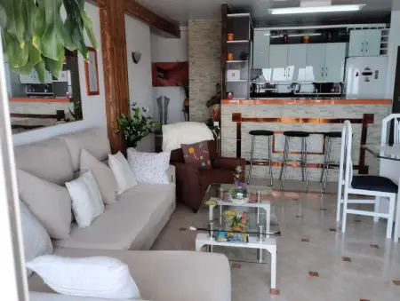 Appartement accueillant à Fuengirola - 100 m² avec vue mer - Photo 1
