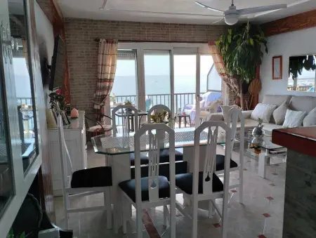 Appartement accueillant à Fuengirola - 100 m² avec vue mer - Photo 6