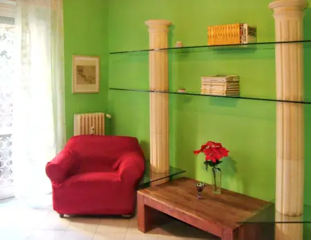 Appartement charmant à 5 km du Colisée à Roma - 55 m² - Balcon - Photo 2