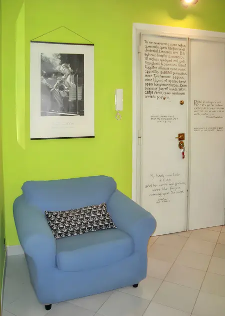 Appartement charmant à 5 km du Colisée à Roma - 55 m² - Balcon - Photo 22