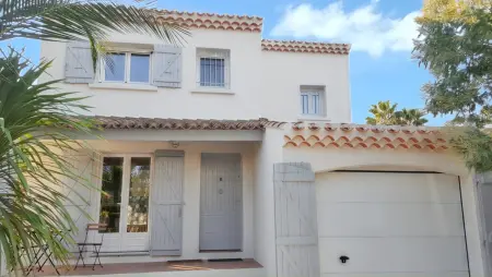 Villa spacieuse à Agde avec piscine et jardin., Villa 8 personnes à Agde - Photo 2