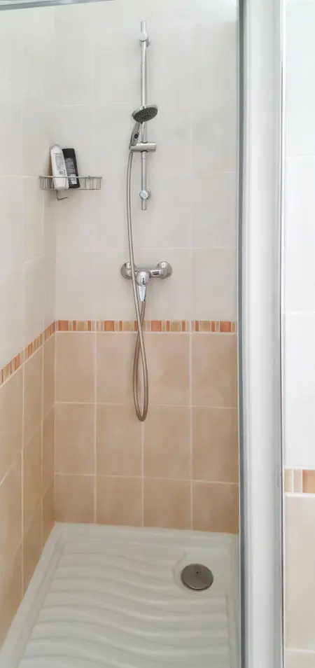 Villa spacieuse à Agde avec piscine et jardin., Villa 8 personnes à Agde - Photo 16