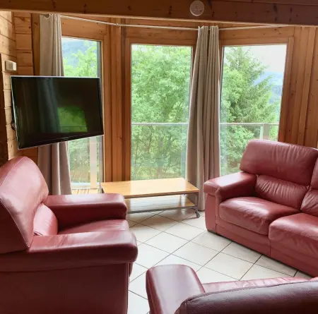 Chalet chaleureux à Basse-sur-le-Rupt, vue montagne superbe - Photo 1