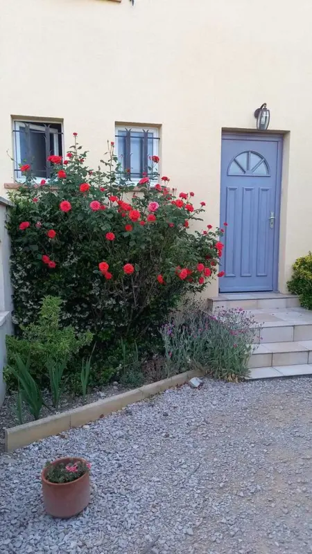 Maison conviviale en pleine nature à Gréoux-les-Bains, 3 chambres - Photo 1