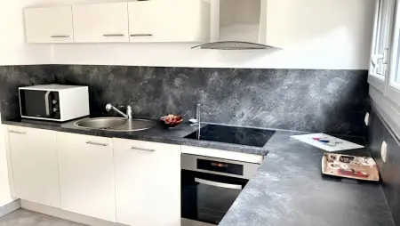Maison moderne à Saint-Pol-de-Léon avec jardin privé - Photo 3