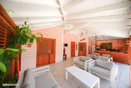 Maison en bord de mer à Pointe-Noire avec piscine partagée - Photo 3