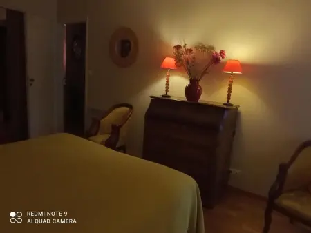Havre de paix avec piscine privée et jardin à Cheval-Blanc - Photo 10