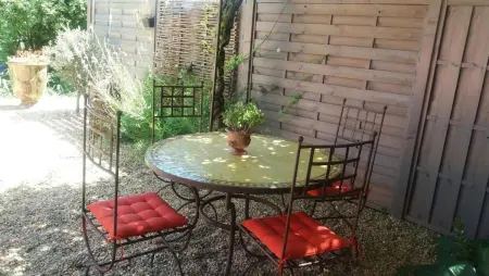Havre de paix avec piscine privée et jardin à Cheval-Blanc - Photo 13