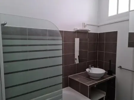 Appartement charmant à Beaugency avec équipements modernes - Photo 9