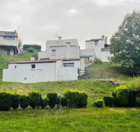 Maison familiale avec terrasse à Vieille-Brioude - Photo 18