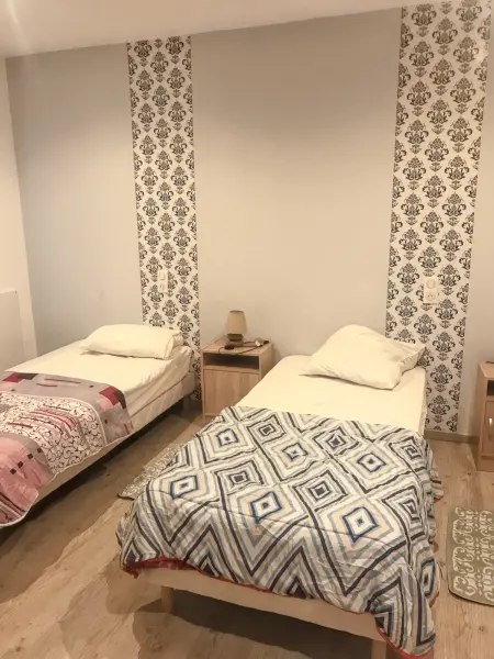 Maison charmante à Puygaillard-de-Quercy avec piscine privée - Photo 9