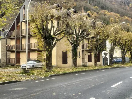 Appartement confortable à Bagnères-de-Luchon - Vue montagne - Photo 11