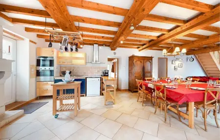 Maison spacieuse avec piscine et vue sur jardin à Fourches - Photo 3