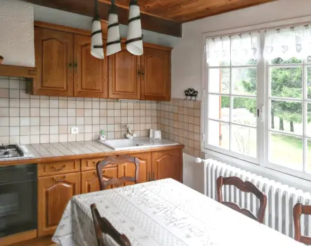 Maison charmante au cœur du Chambon-sur-Lignon avec jardin - Photo 2