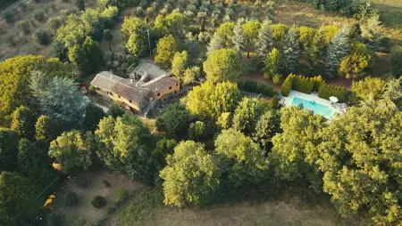 Villa élégante à Tuoro sul Trasimeno avec piscine privée - Photo 5
