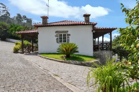 Villa Idéale à Vila Nova de Famalicão avec Piscine Privée - Photo 17