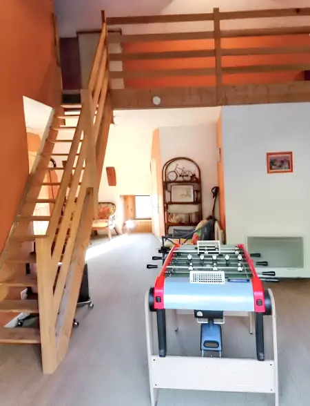 Maison de campagne spacieuse à Chastreix avec cheminée - Photo 12