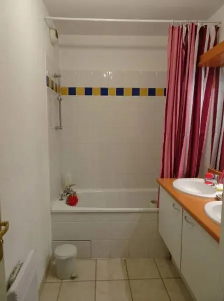 Appartement convivial à Aigues-Mortes, piscine partagée - Photo 17