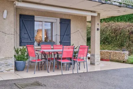 Appartement charmant à Saint-Victor-de-Cessieu - 30 m² - Terrasse - Photo 1
