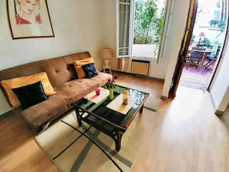 Maison confortable à Montreuil avec jardin clôturé - Photo 1