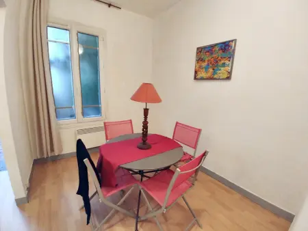 Maison confortable à Montreuil avec jardin clôturé - Photo 2