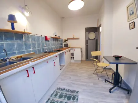 Maison confortable à Montreuil avec jardin clôturé - Photo 3