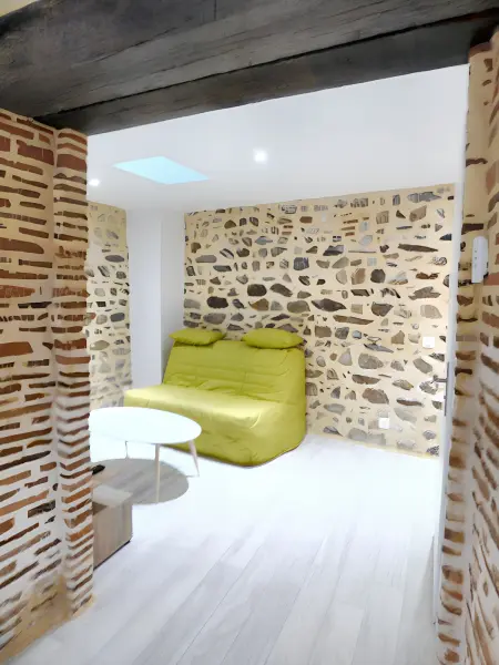 Maison confortable au cœur de Brioude avec parking privé. - Photo 8